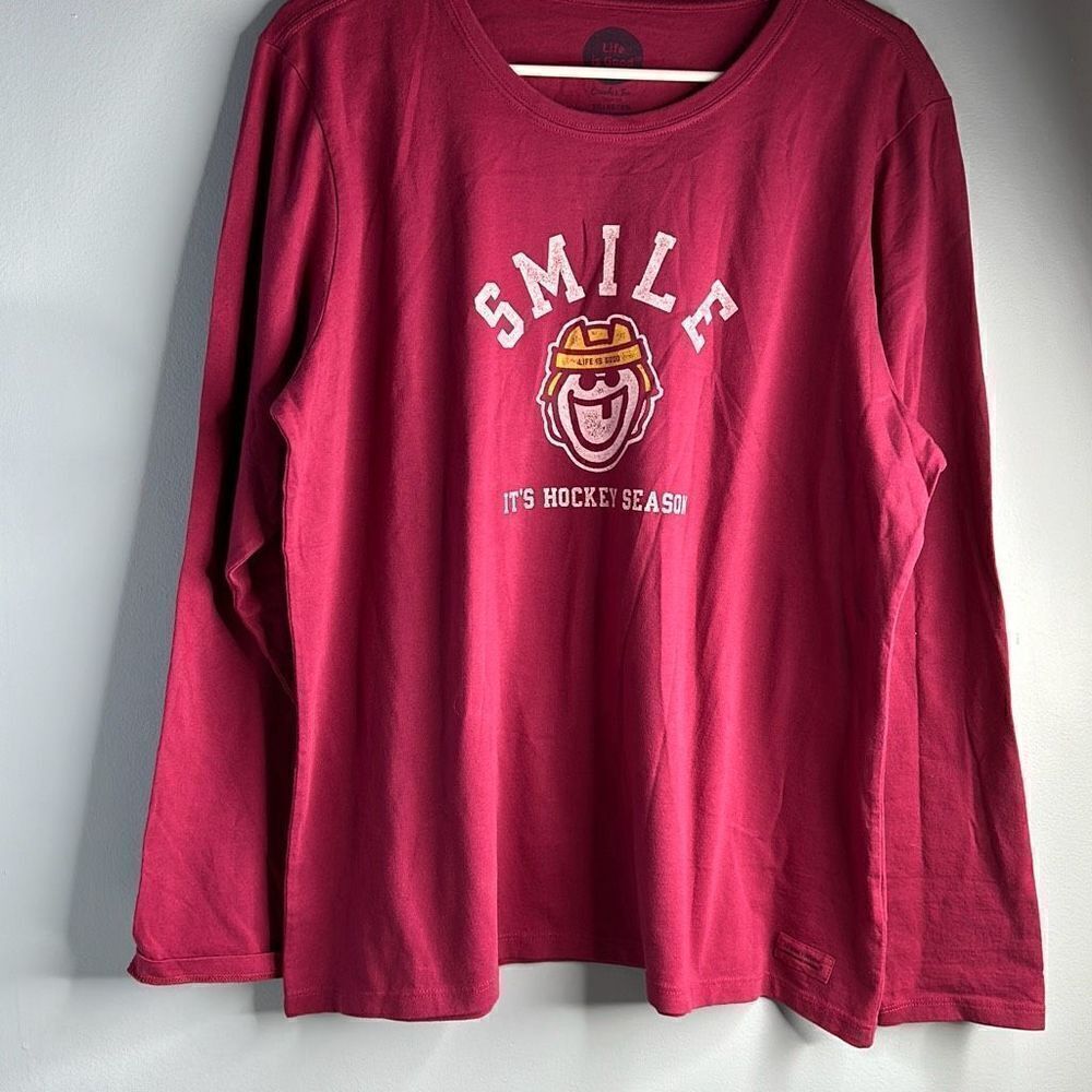 Life is Good Crusher Tee XL Smile It’s Hockey Season